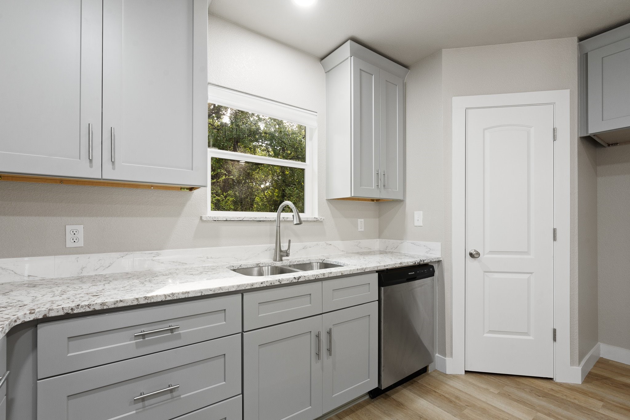 62 Live Oak Street Alvarado TX 76009