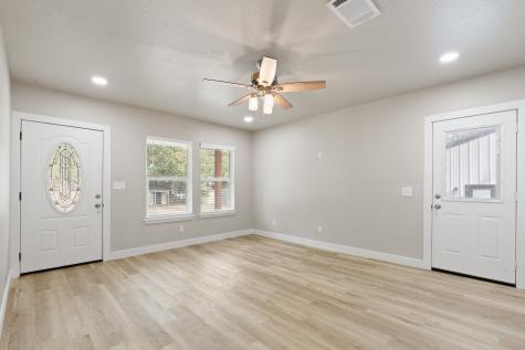 62 Live Oak Street Alvarado TX 76009