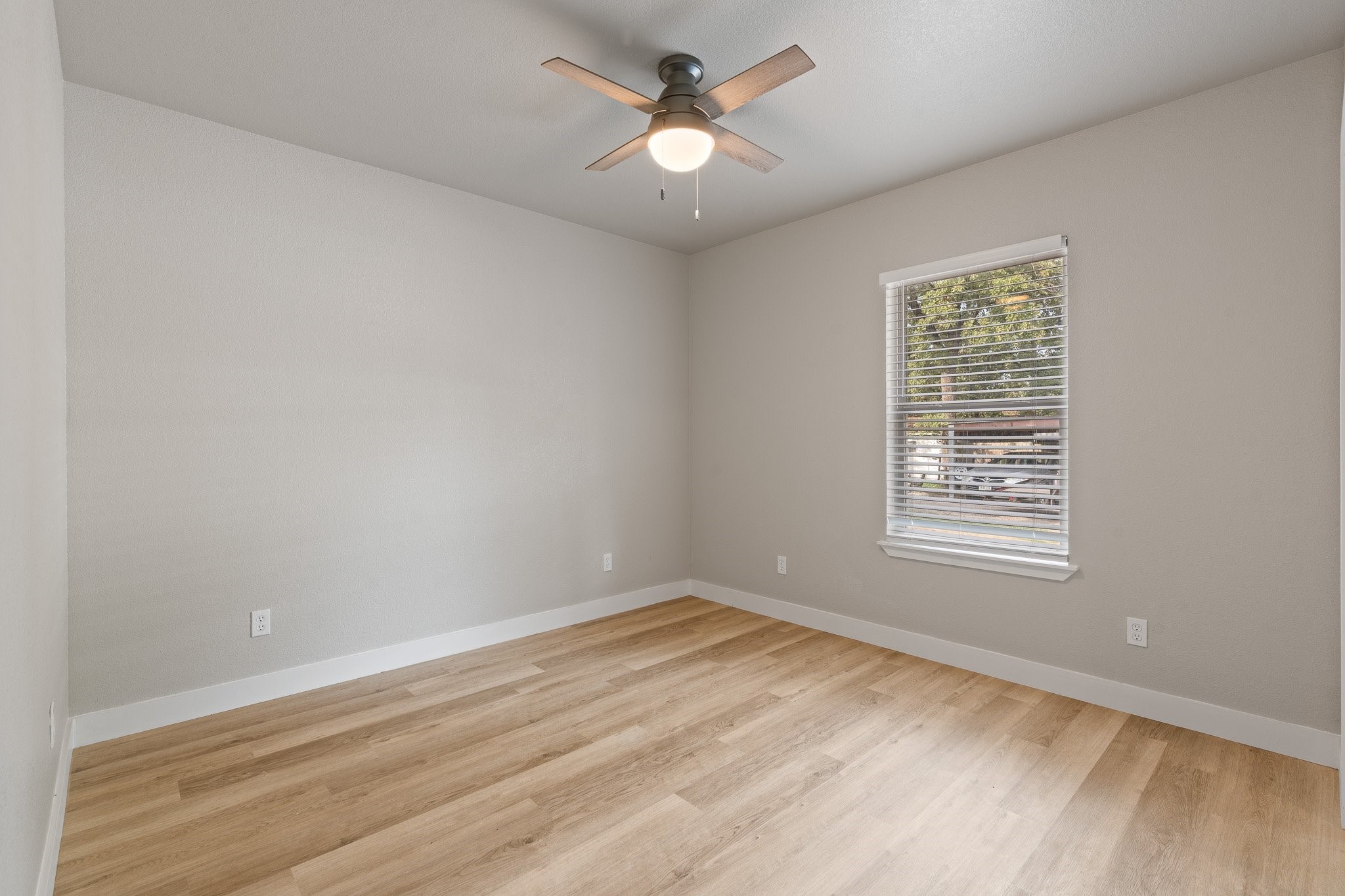 62 Live Oak Street Alvarado TX 76009