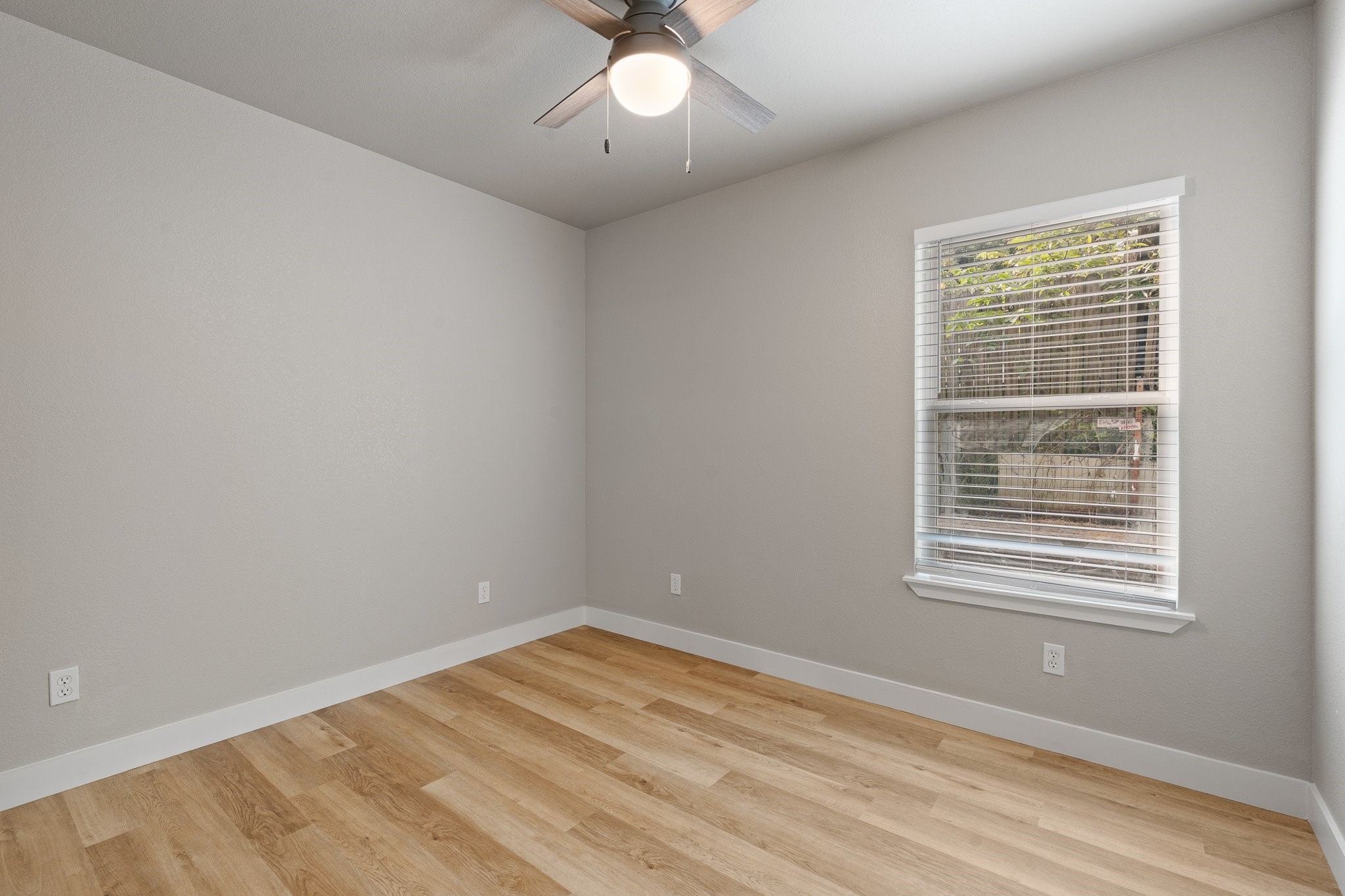 62 Live Oak Street Alvarado TX 76009