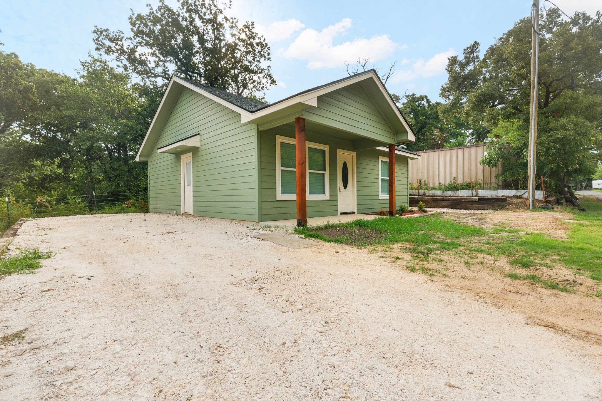 62 Live Oak Street Alvarado TX 76009