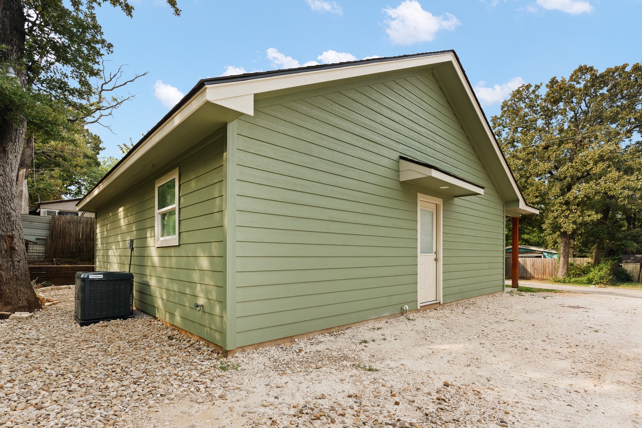 62 Live Oak Street Alvarado TX 76009