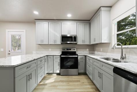 62 Live Oak Street Alvarado TX 76009