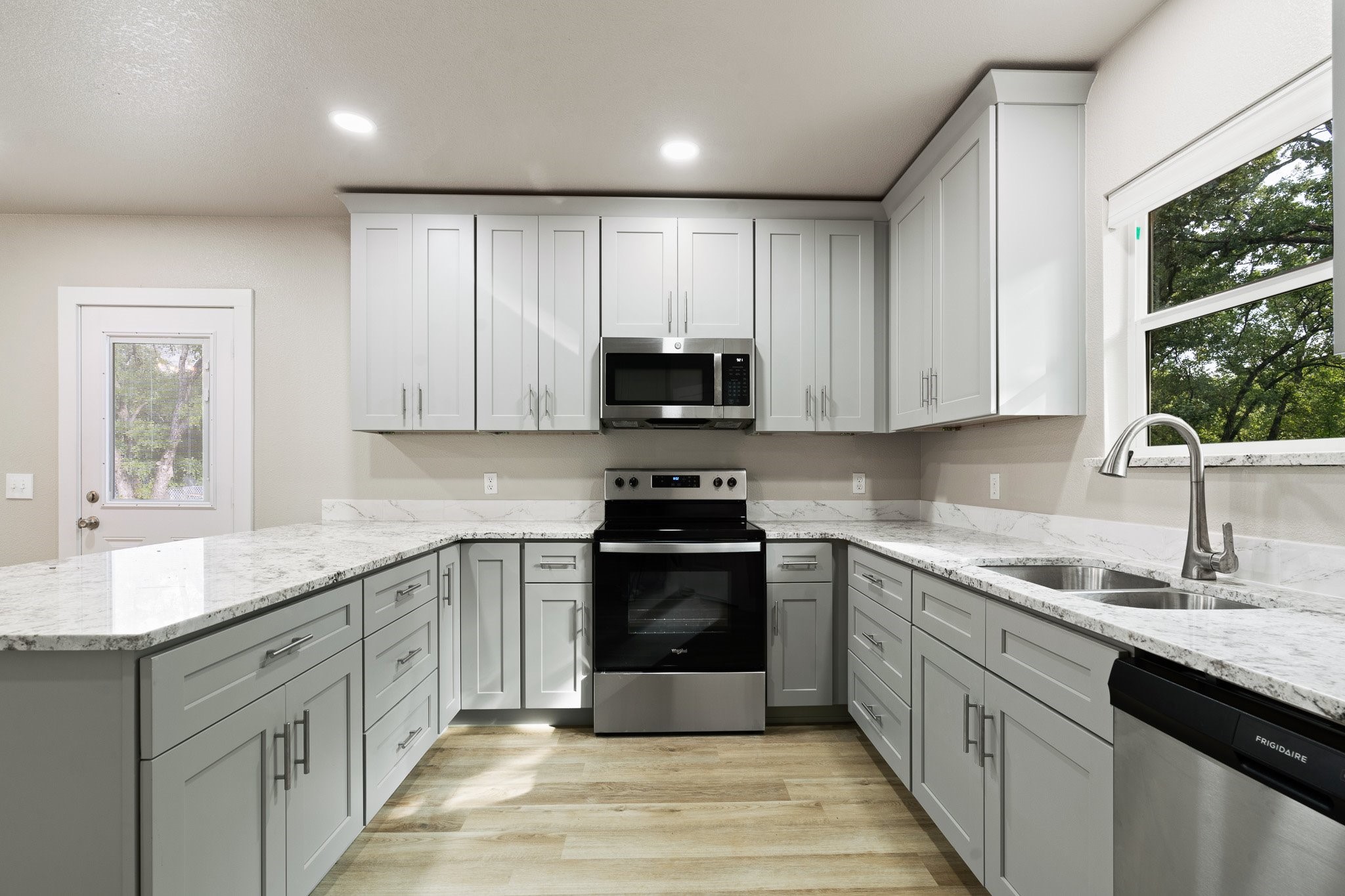 62 Live Oak Street Alvarado TX 76009