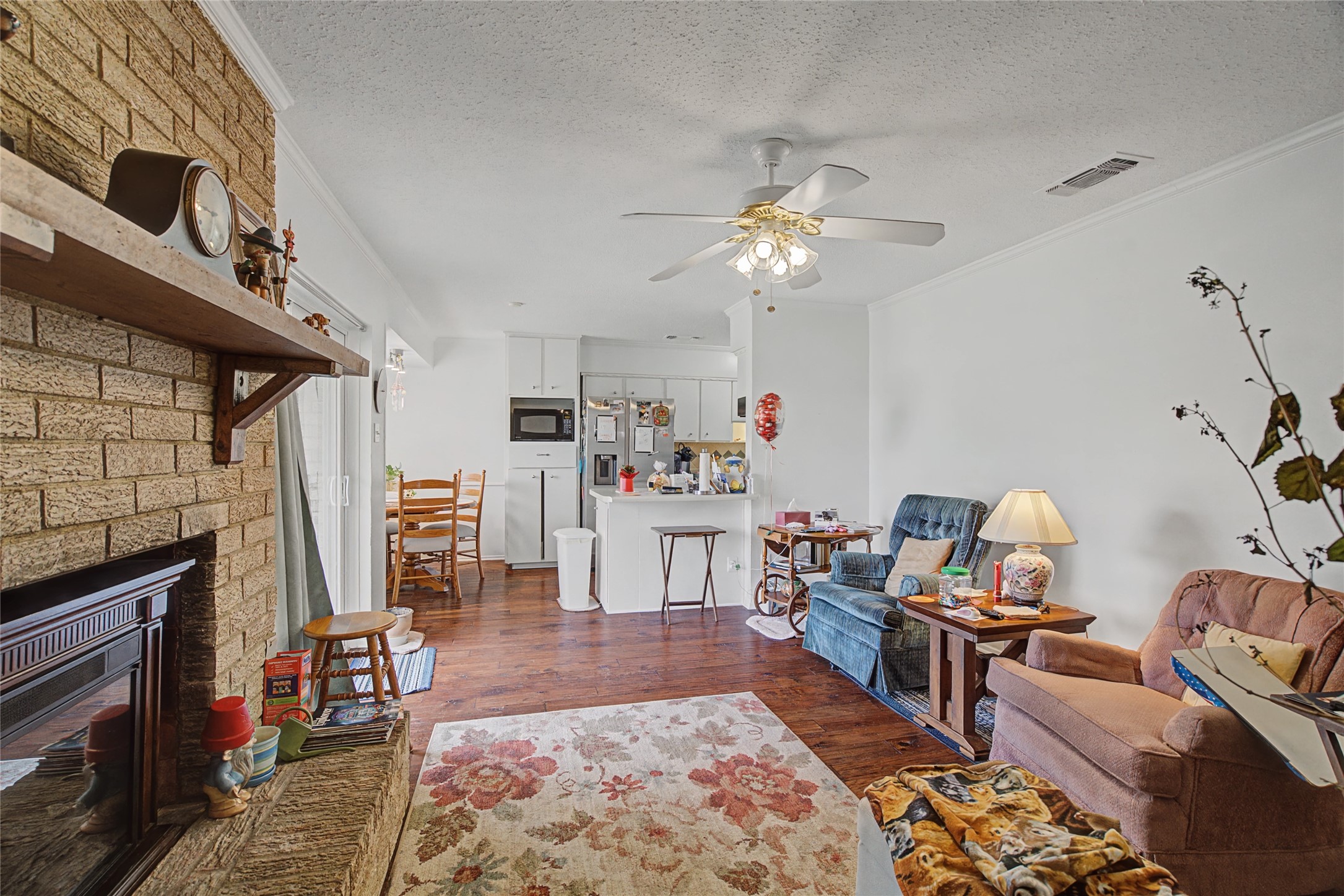 2009 Charleston Drive Bedford TX 76022