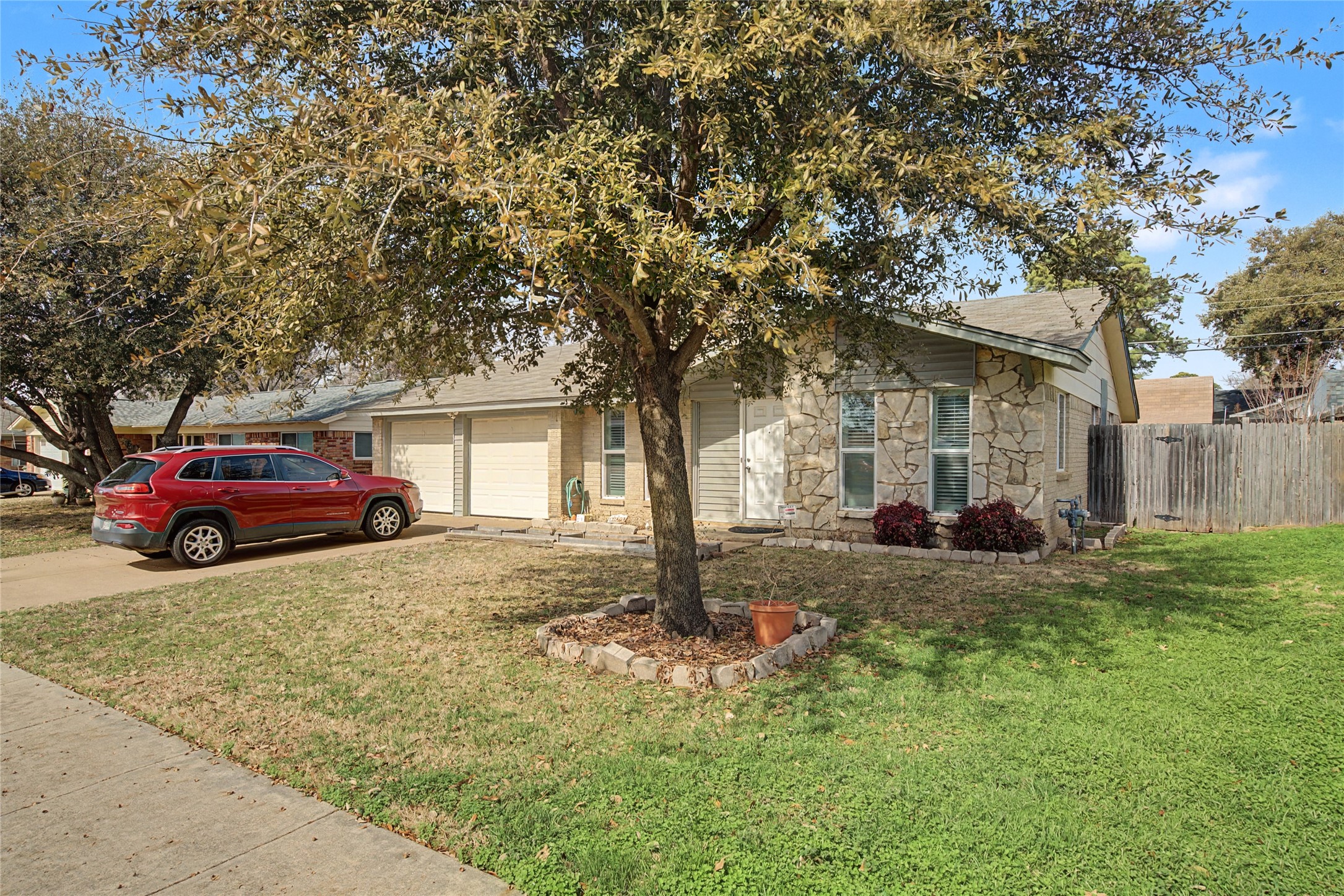2009 Charleston Drive Bedford TX 76022