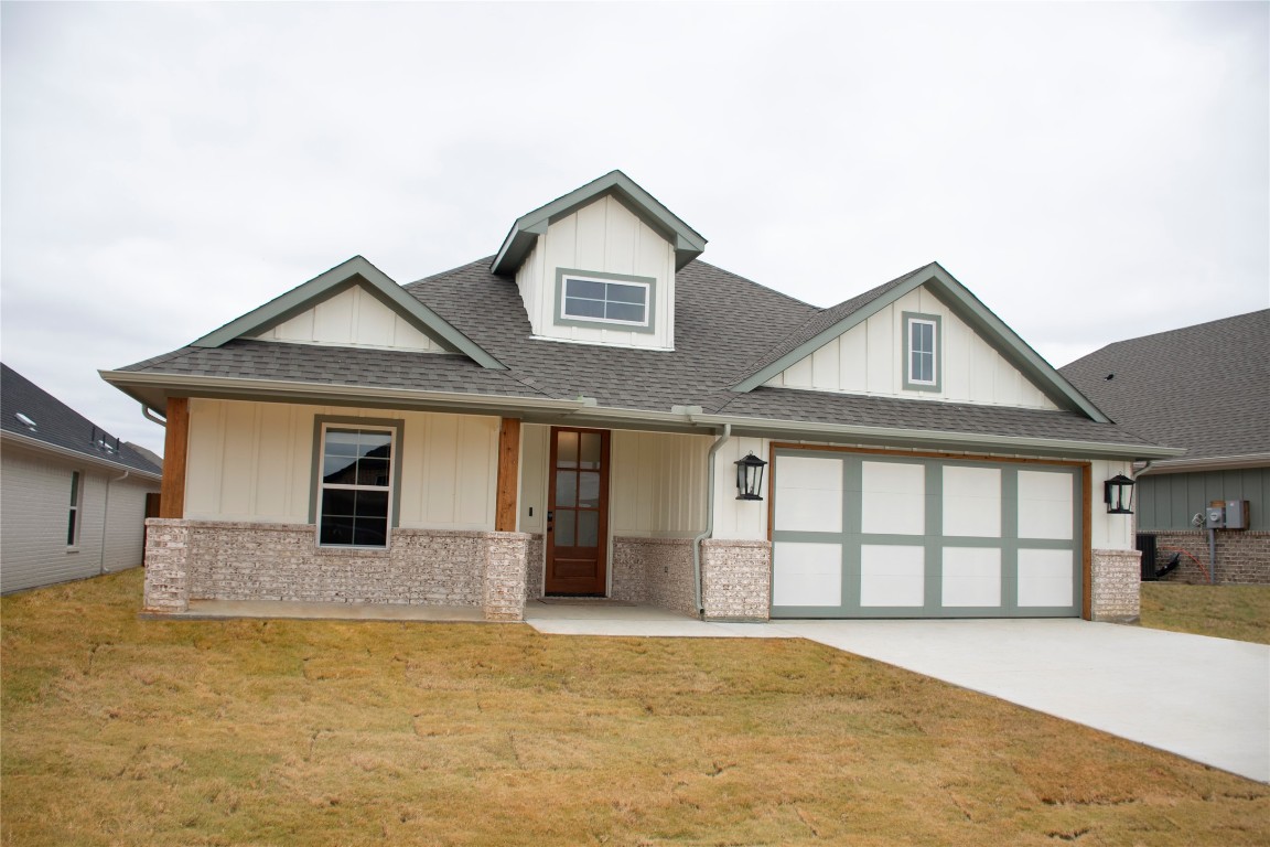 916 Rodgers Avenue Godley TX 76044