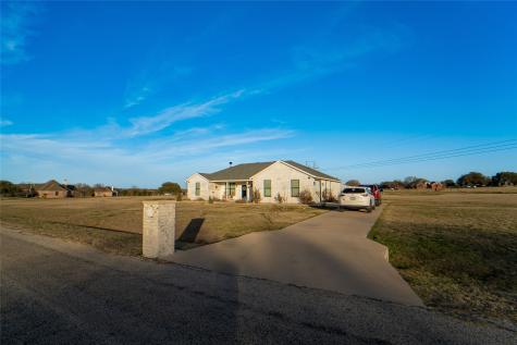 335 Brazos West Drive Mineral Wells TX 76067
