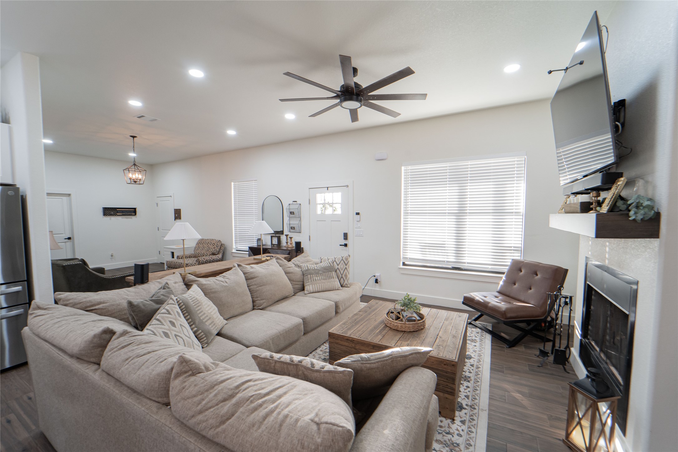 335 Brazos West Drive Mineral Wells TX 76067