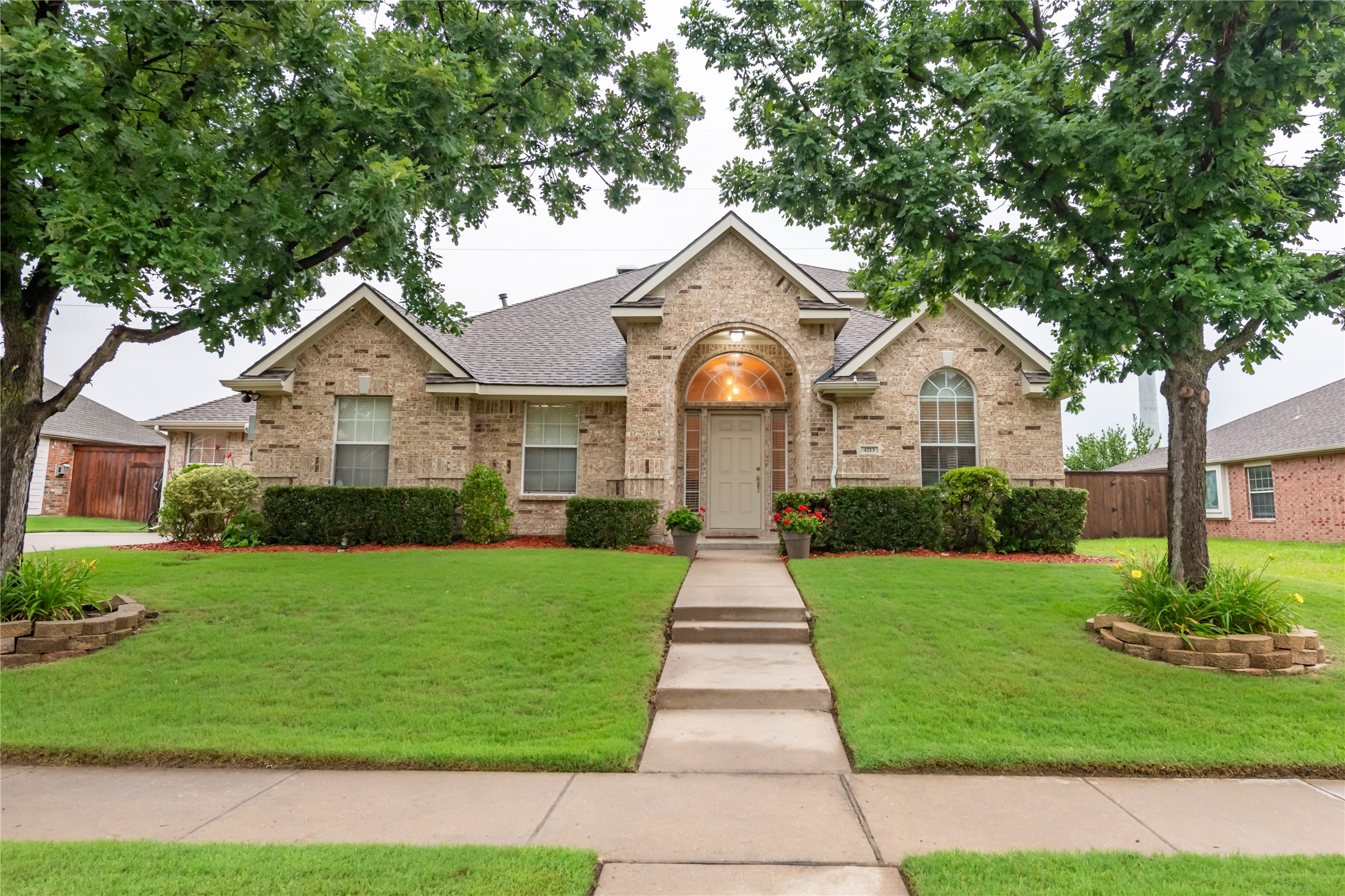 4213 Lauren Lane Garland TX 75043