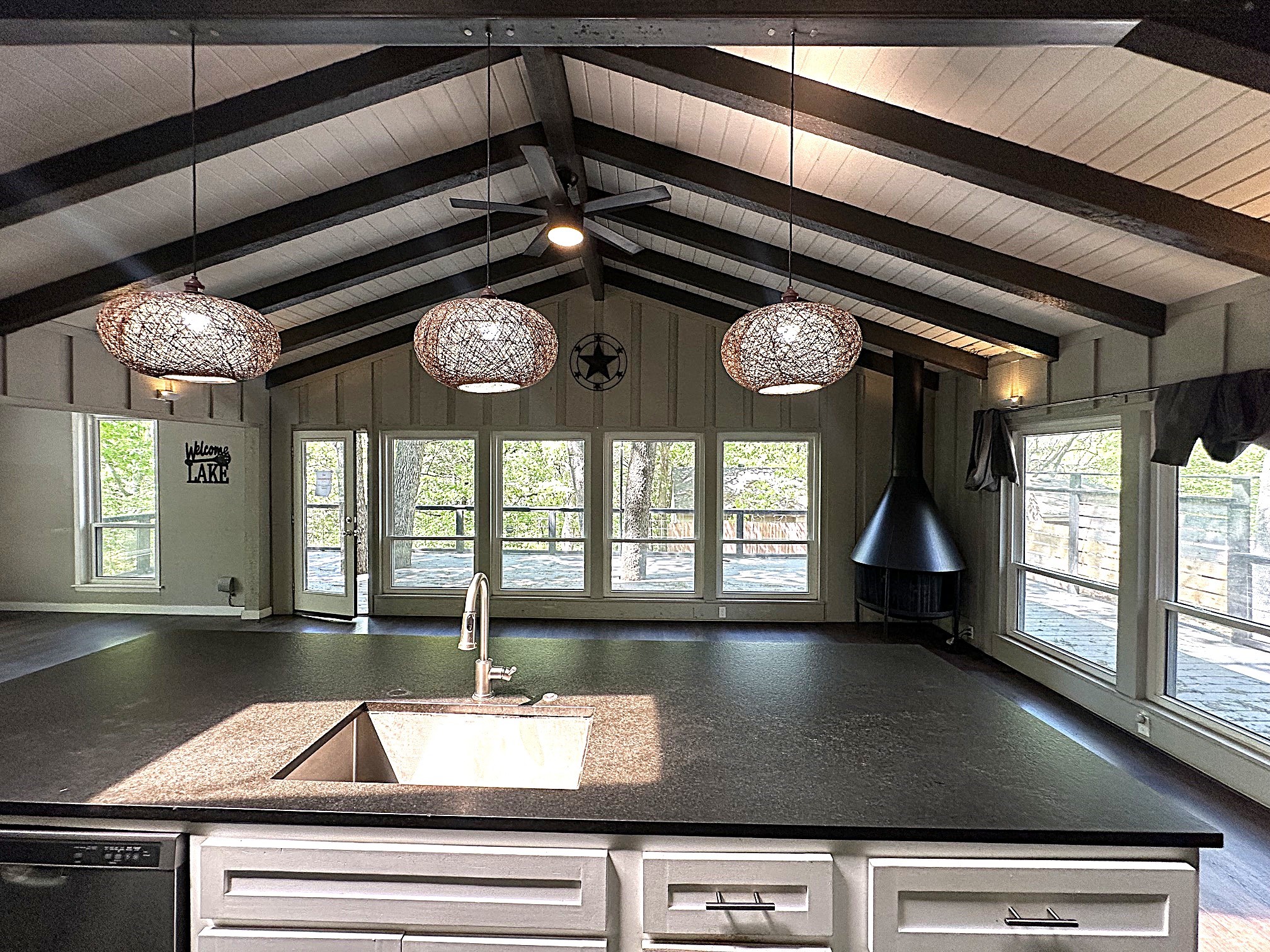 274 Lakecrest Drive Pottsboro TX 75076