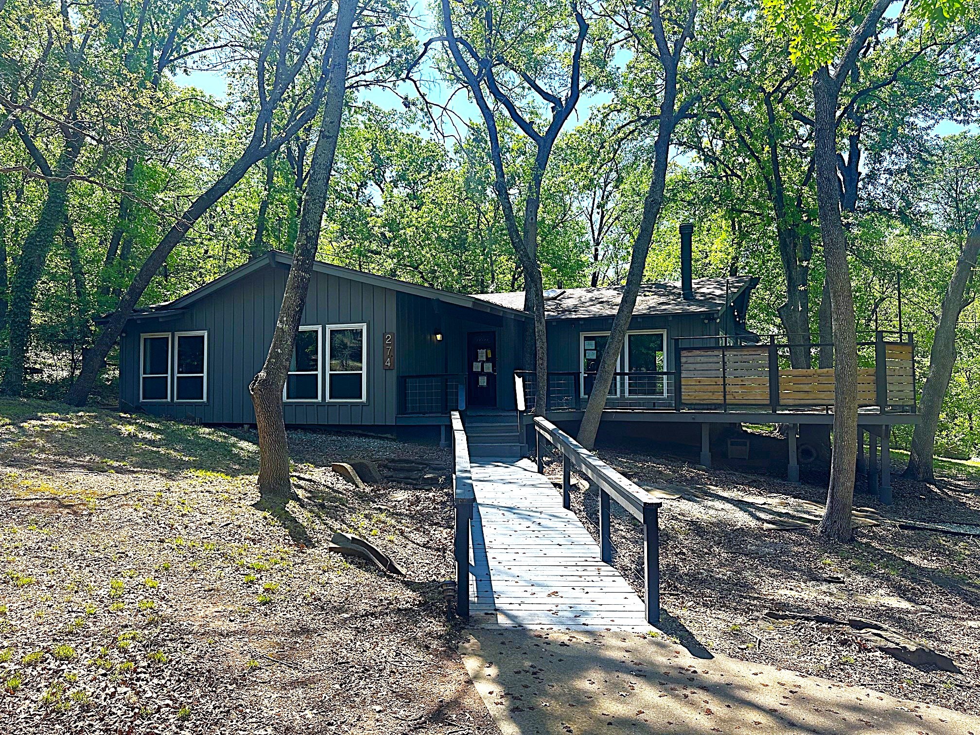 274 Lakecrest Drive Pottsboro TX 75076