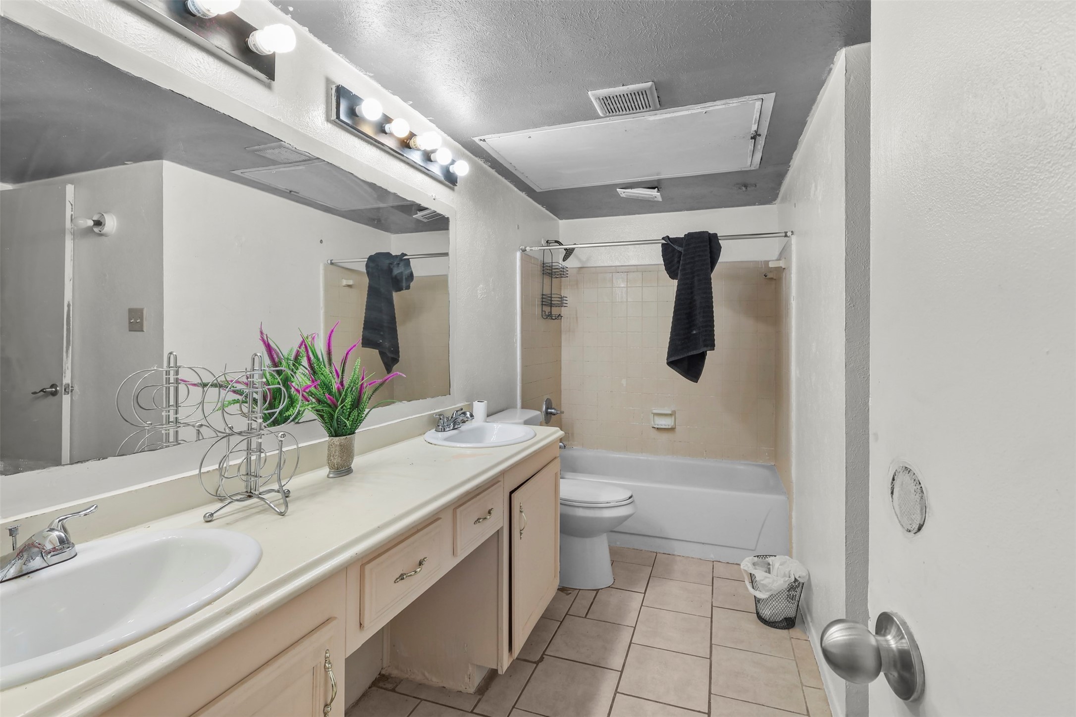 7303 Augusta Street The Colony TX 75056