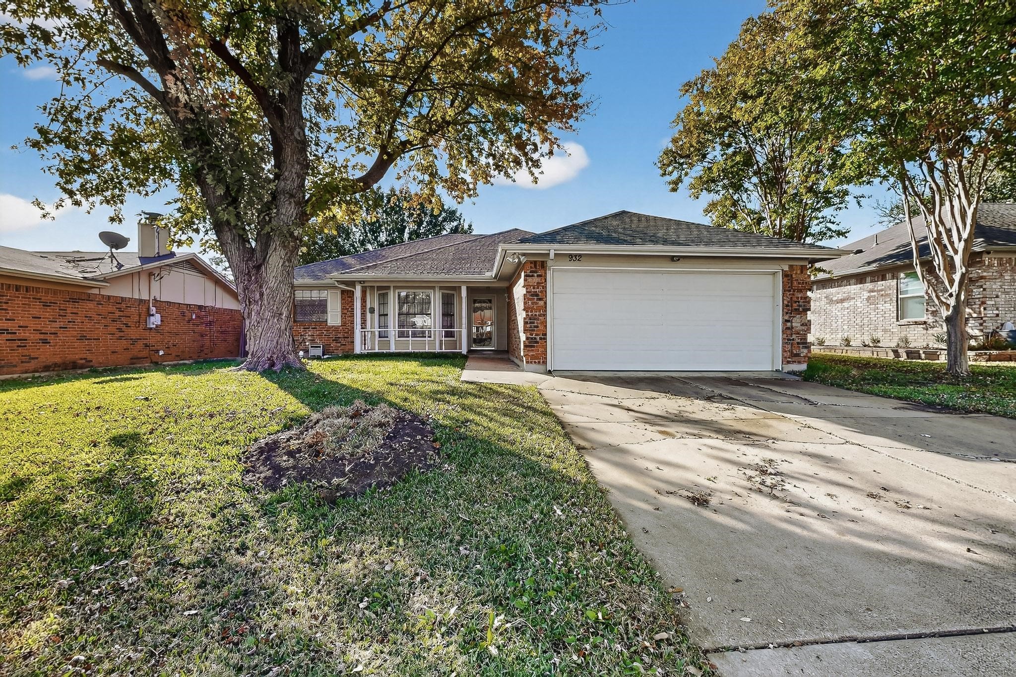 932 Freestone Drive Arlington TX 76017
