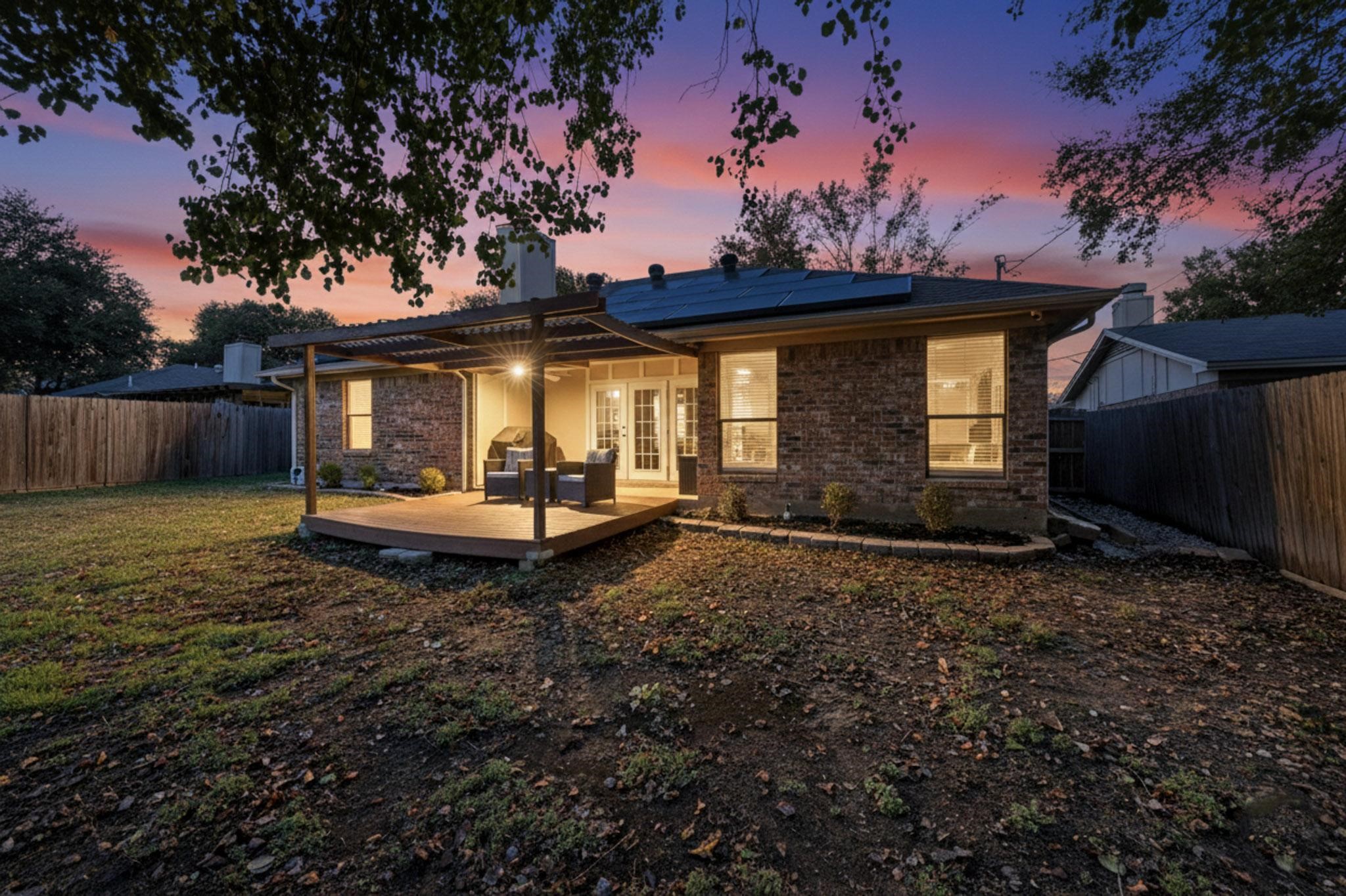 932 Freestone Drive Arlington TX 76017