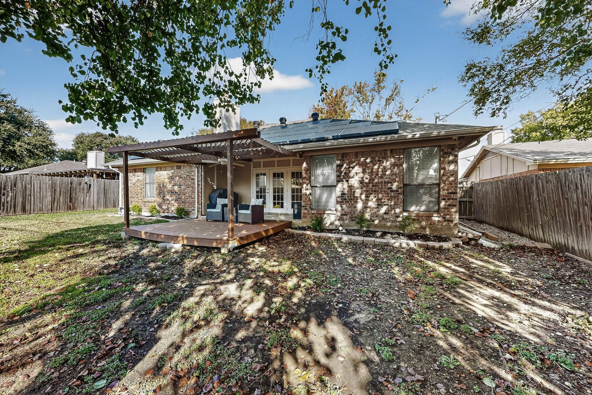 932 Freestone Drive Arlington TX 76017