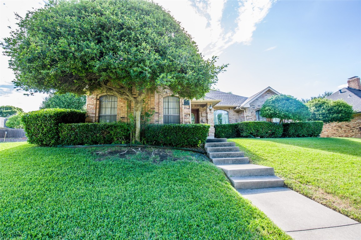 601 Bent Creek Drive Desoto TX 75115