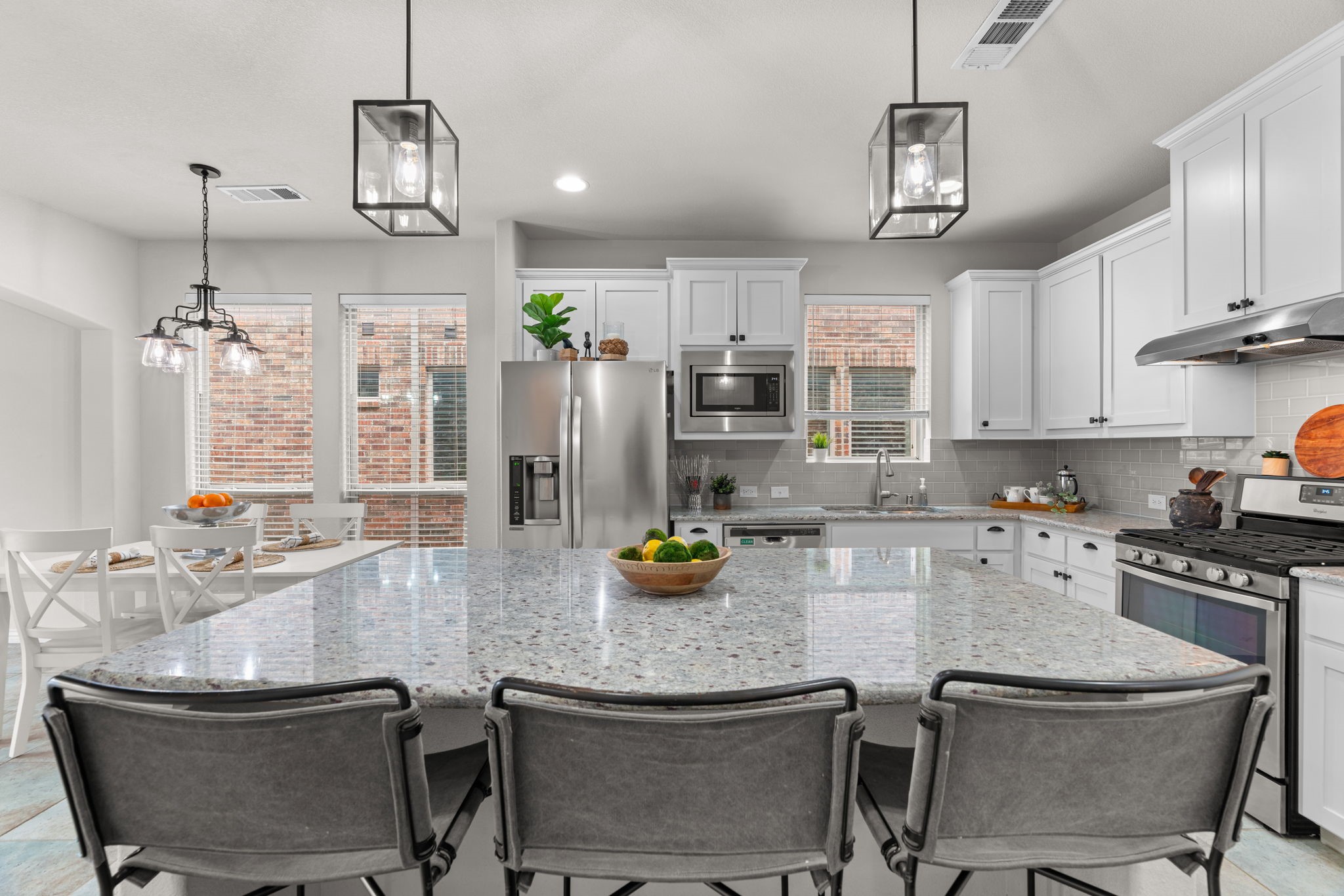 921 Montgomery Way Argyle TX 76226