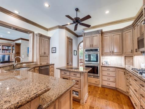 100 Bentwood Court Denton TX 76210