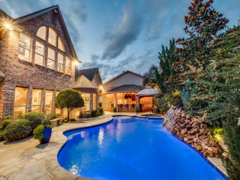 100 Bentwood Court Denton TX 76210