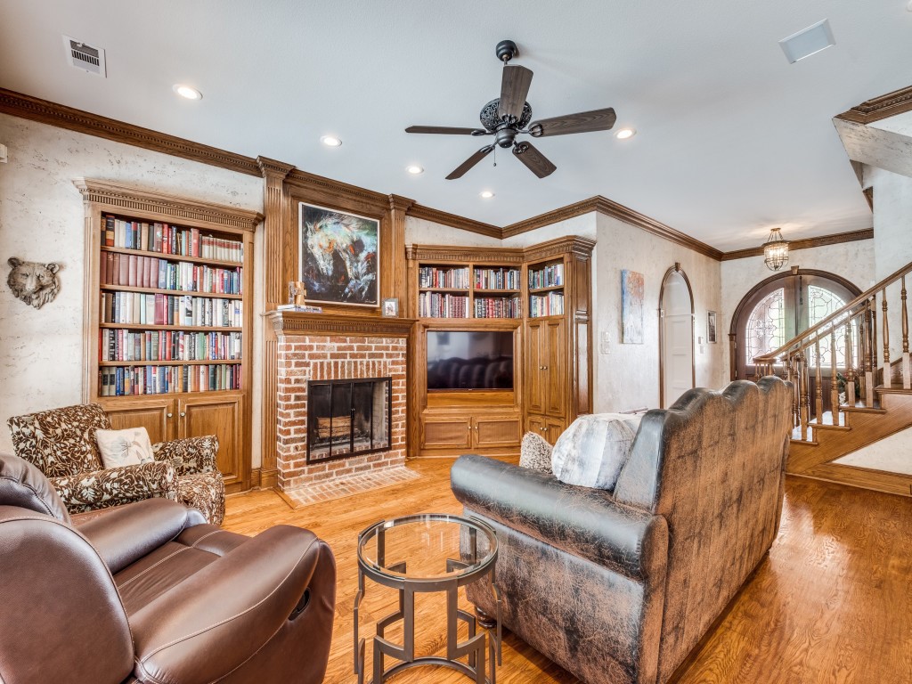 100 Bentwood Court Denton TX 76210