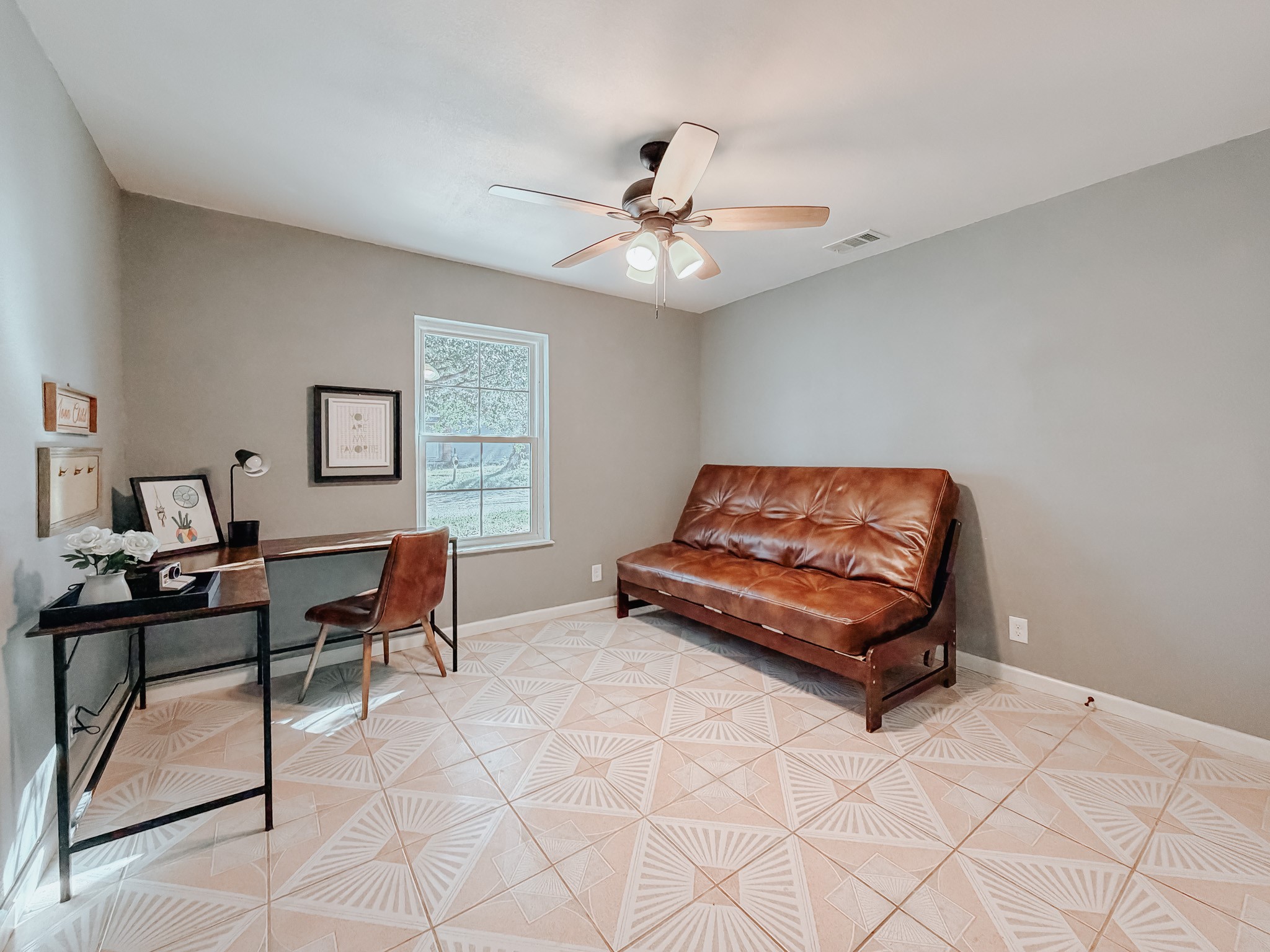 812 W 11th Avenue Corsicana TX 75110