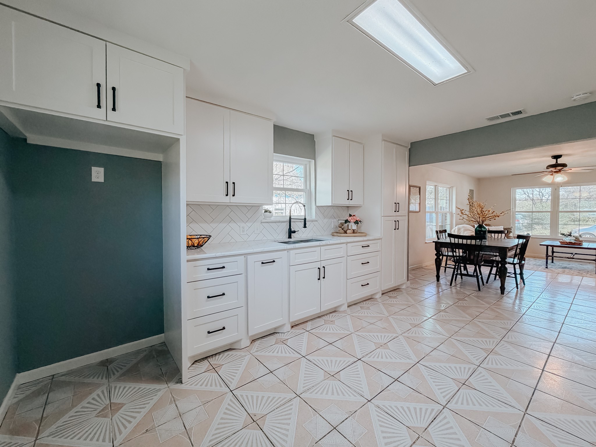 812 W 11th Avenue Corsicana TX 75110