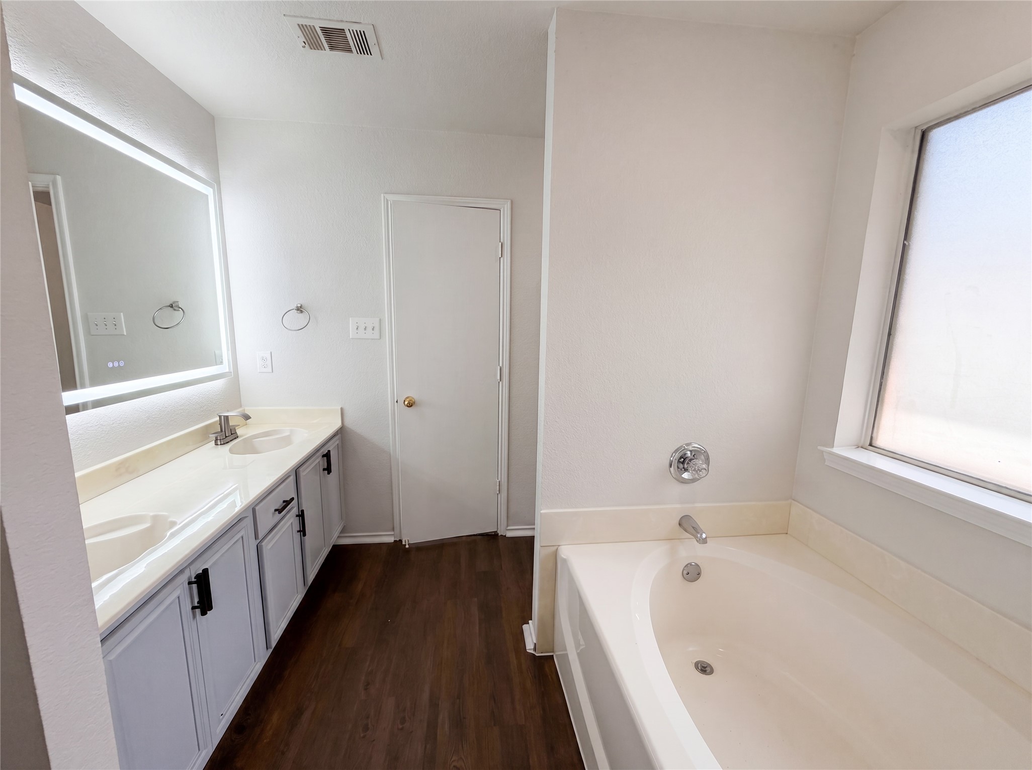1531 Kensington Place Lancaster TX 75134