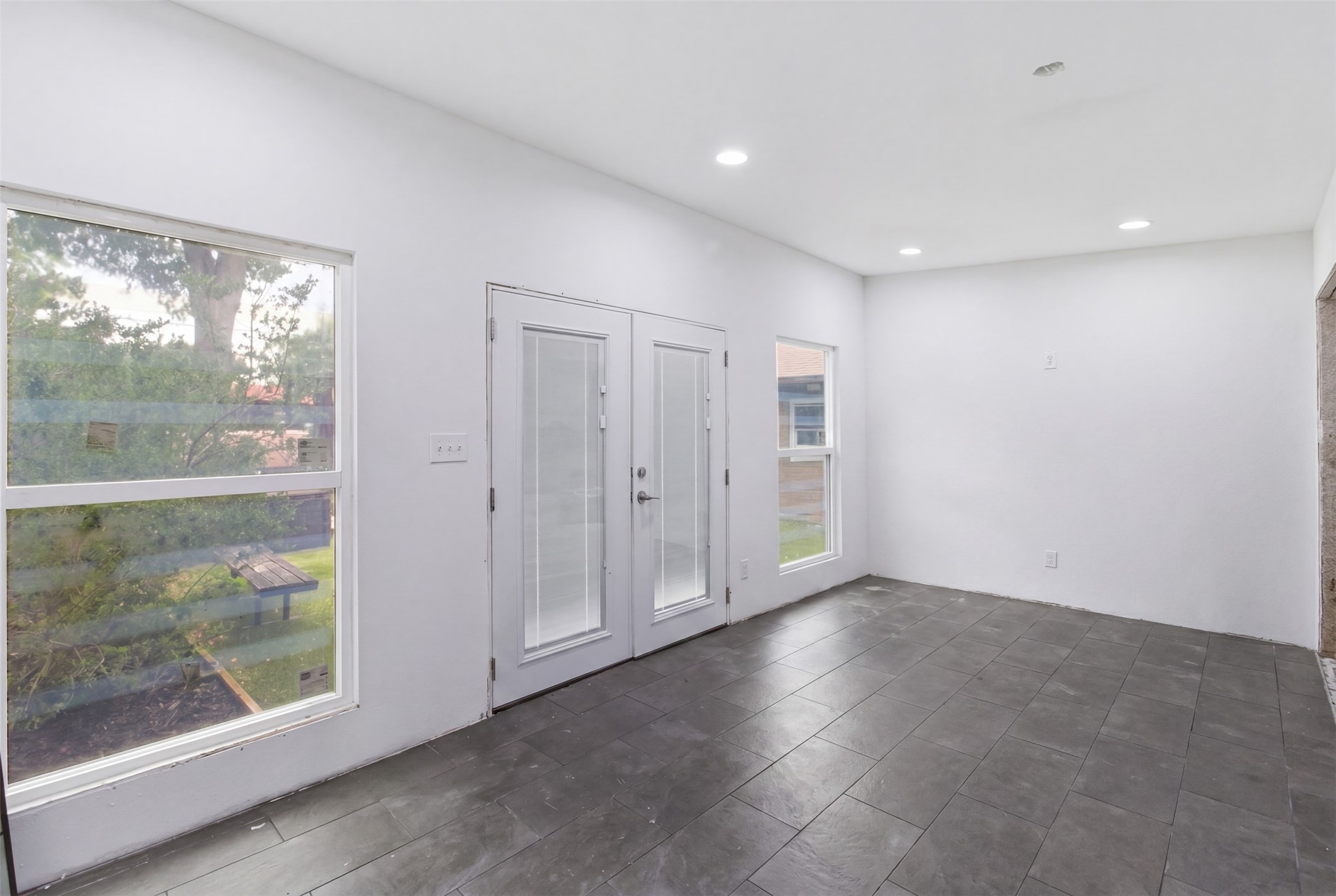 6128 Hollis Avenue Dallas TX 75227