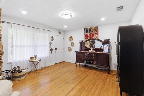 6128 Hollis Avenue Dallas TX 75227