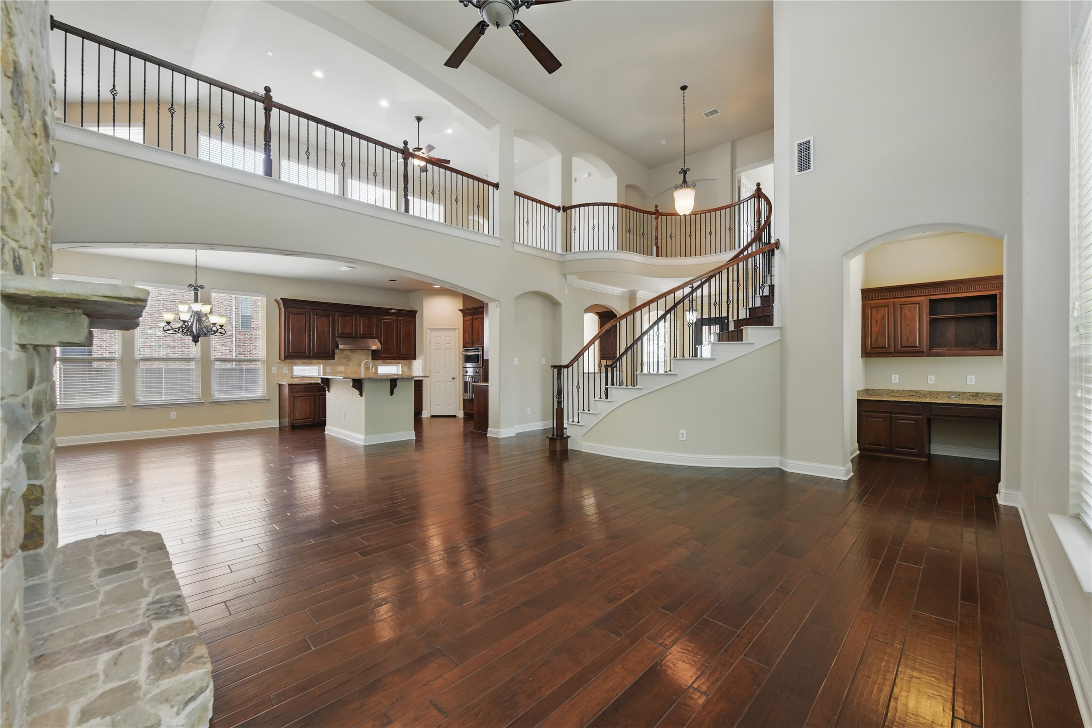 3060 England Parkway Grand Prairie TX 75054
