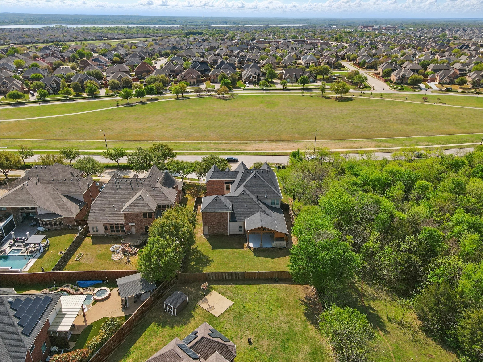 3060 England Parkway Grand Prairie TX 75054
