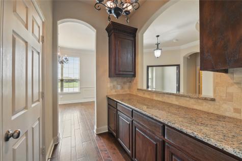 3060 England Parkway Grand Prairie TX 75054