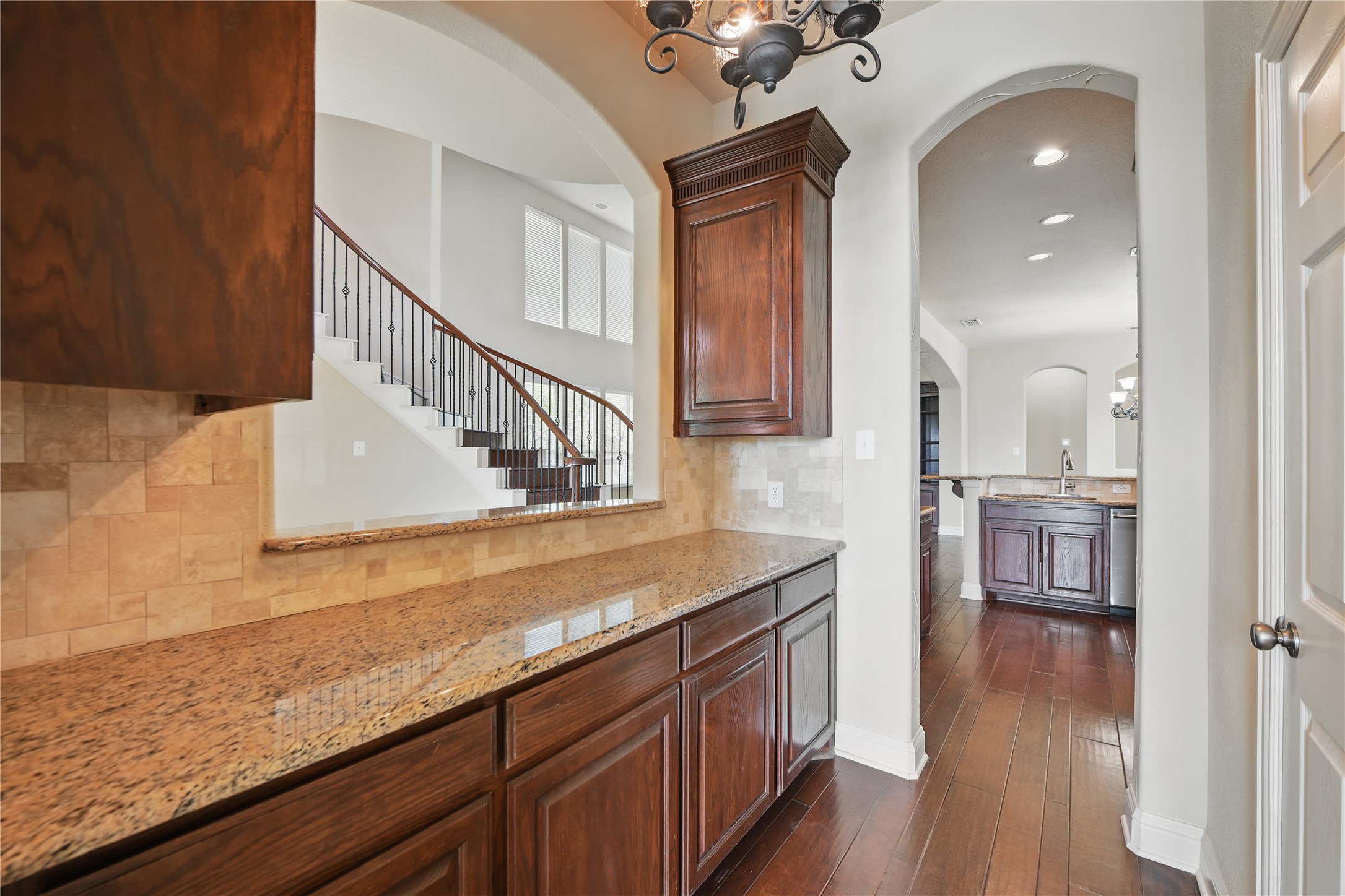 3060 England Parkway Grand Prairie TX 75054