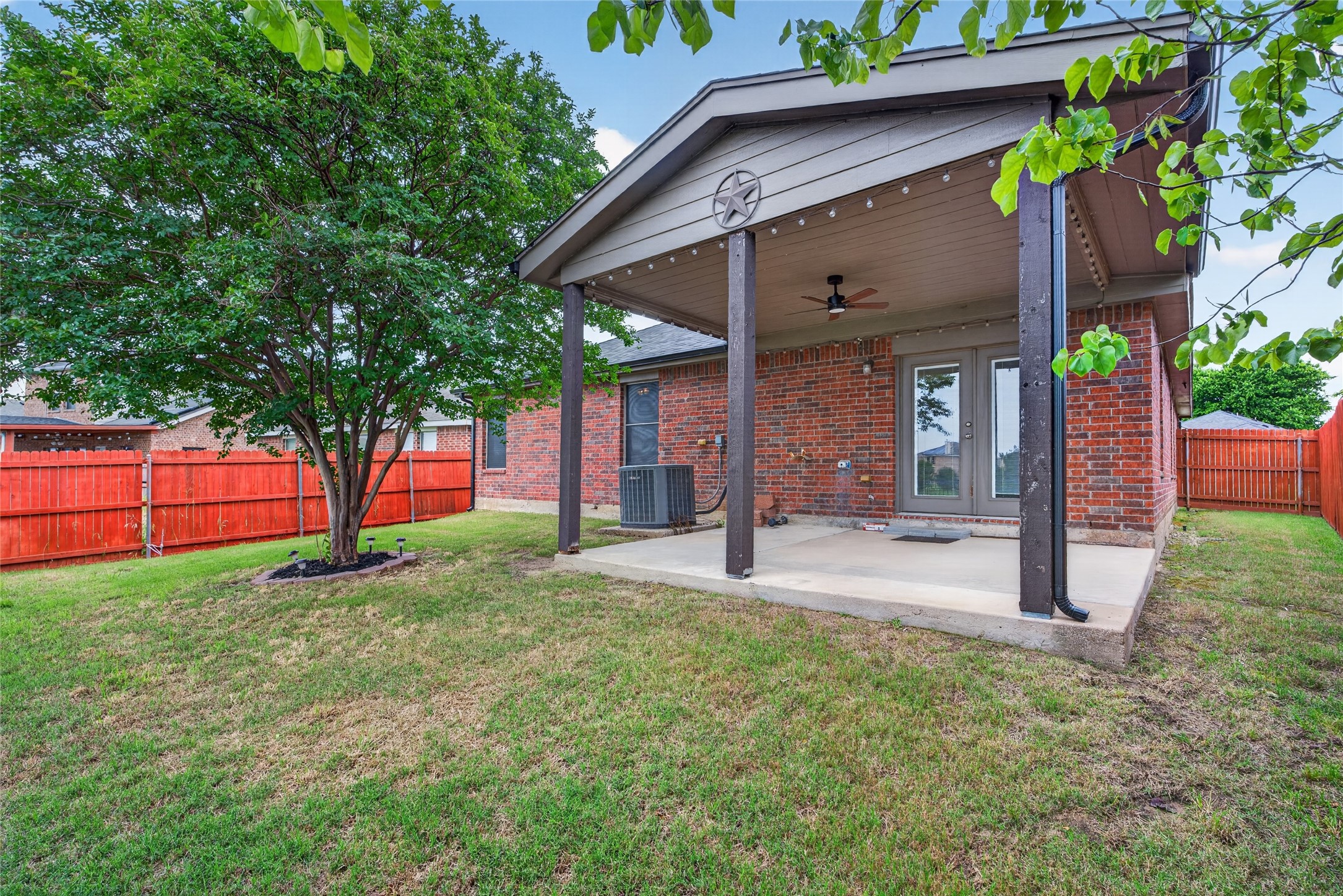 7315 Fossil Creek Drive Arlington TX 76002