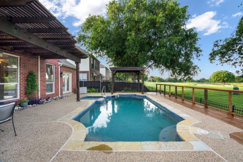 2733 Woodson Drive Mckinney TX 75072