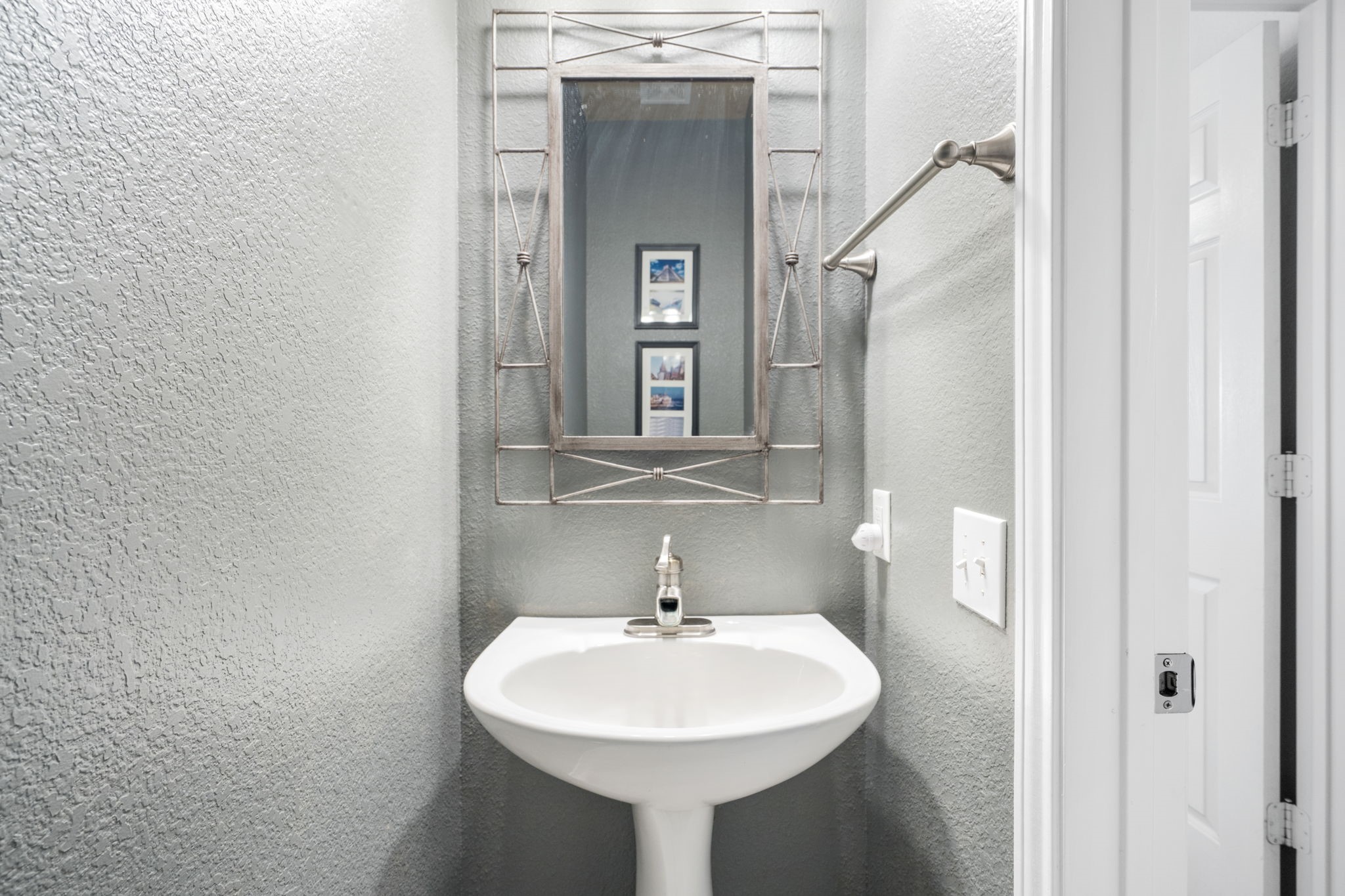2733 Woodson Drive Mckinney TX 75072
