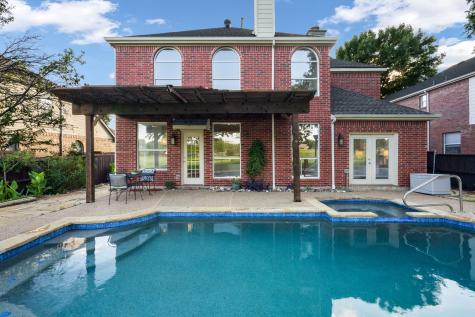 2733 Woodson Drive Mckinney TX 75072