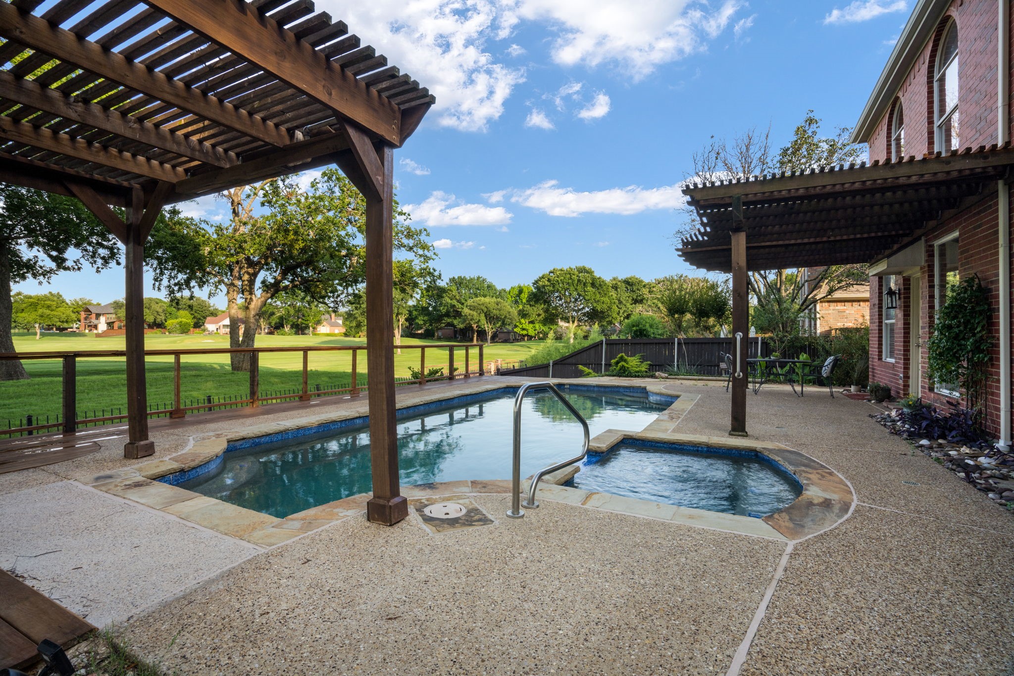 2733 Woodson Drive Mckinney TX 75072