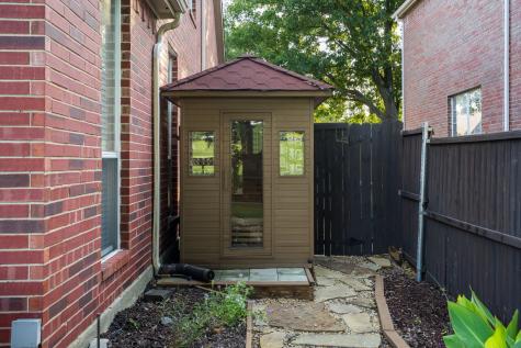 2733 Woodson Drive Mckinney TX 75072