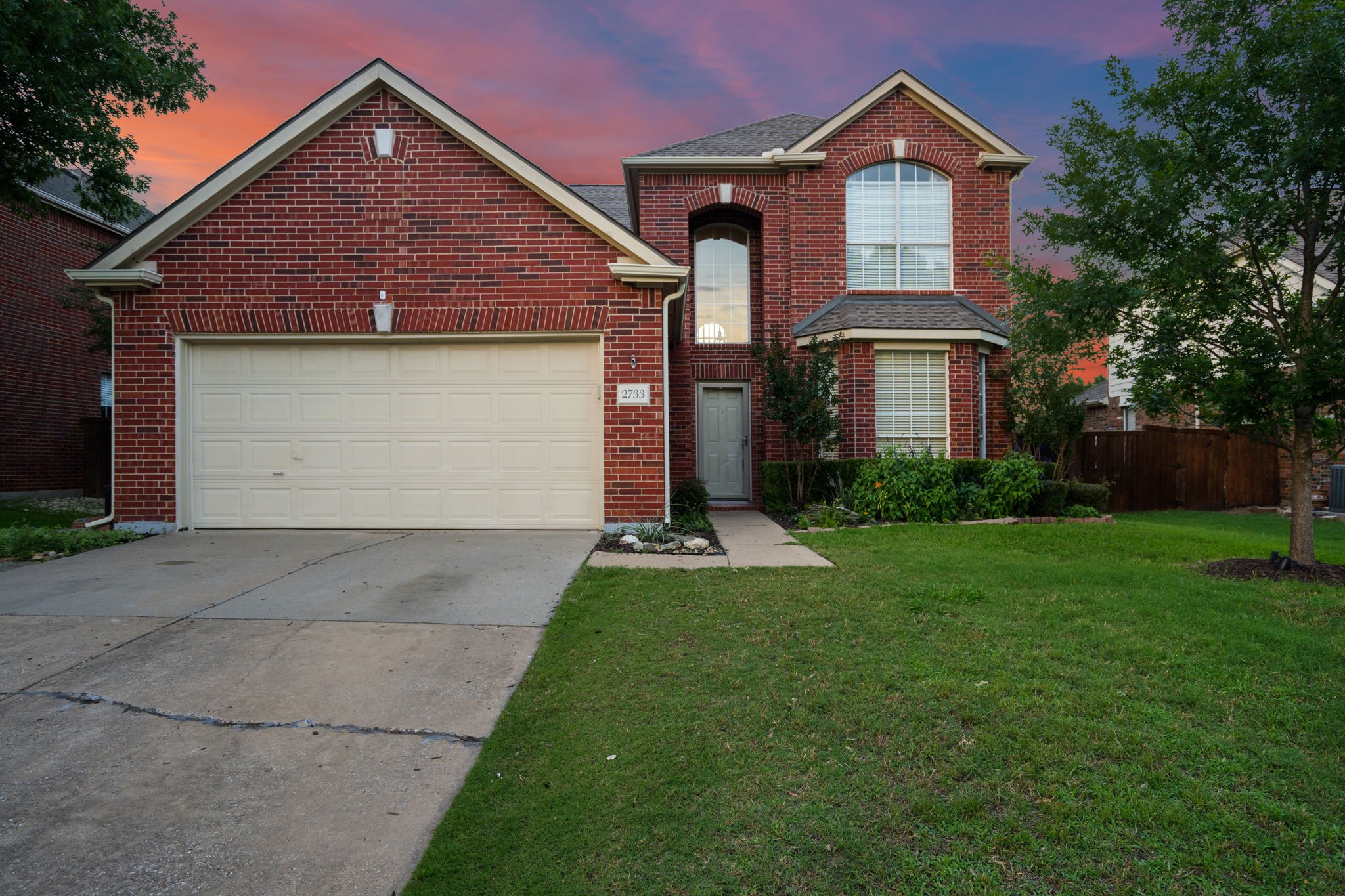 2733 Woodson Drive Mckinney TX 75072