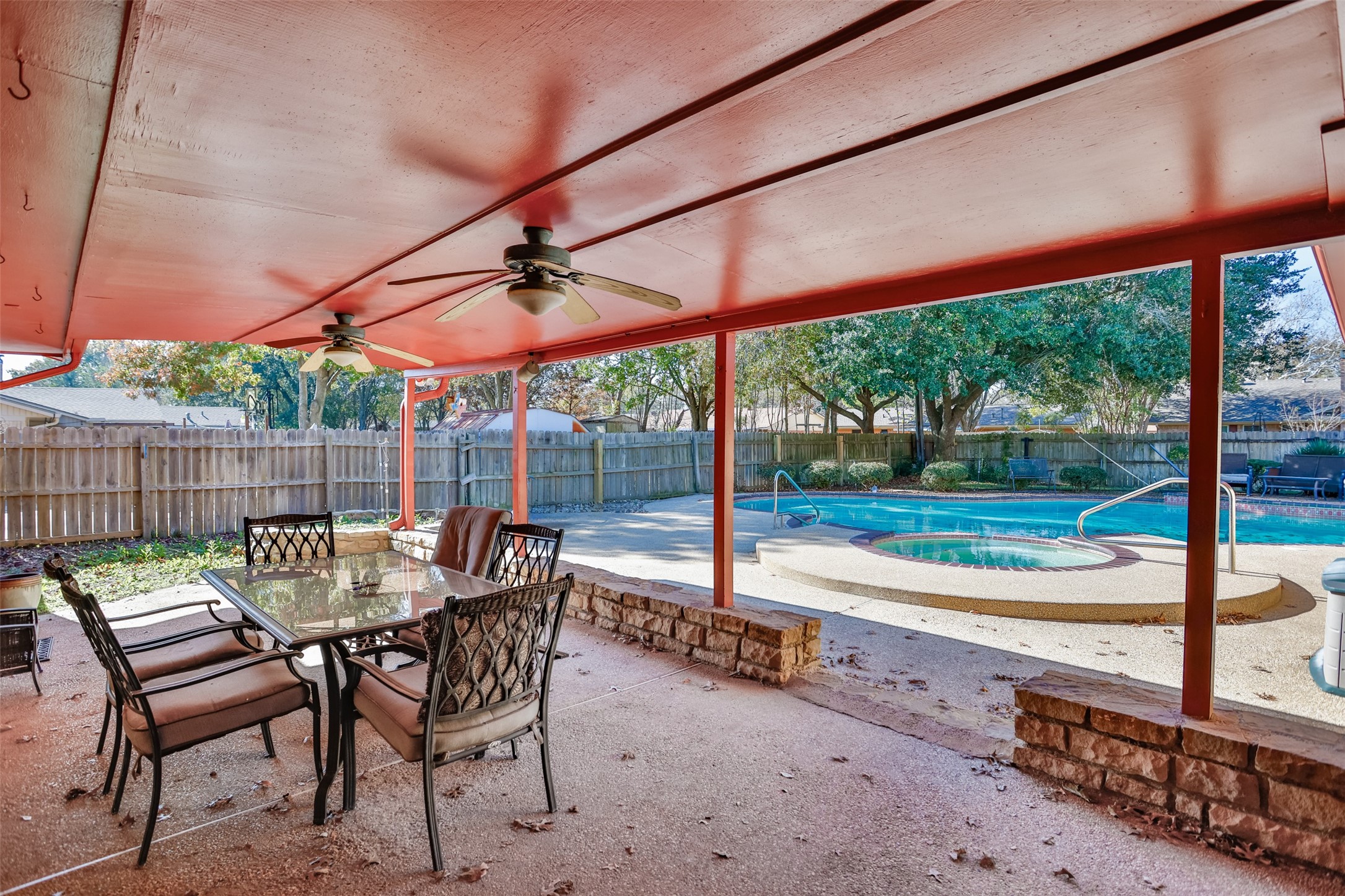 417 Willow Way Gainesville TX 76240
