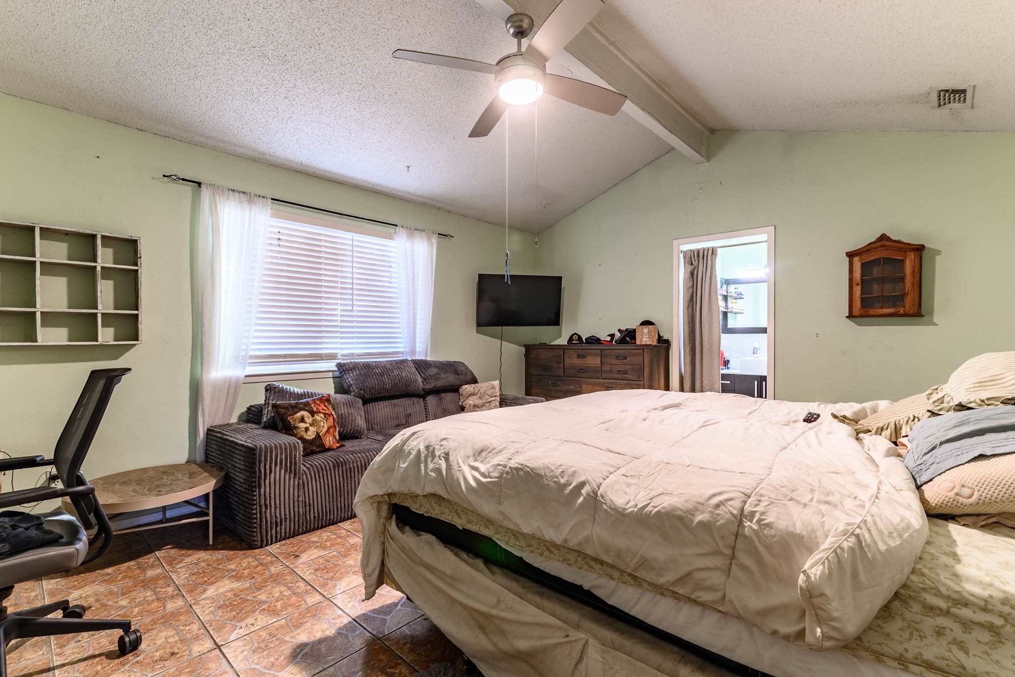 2108 Warwick Drive Arlington TX 76015