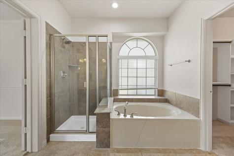 2824 Pino Grand Prairie TX 75054