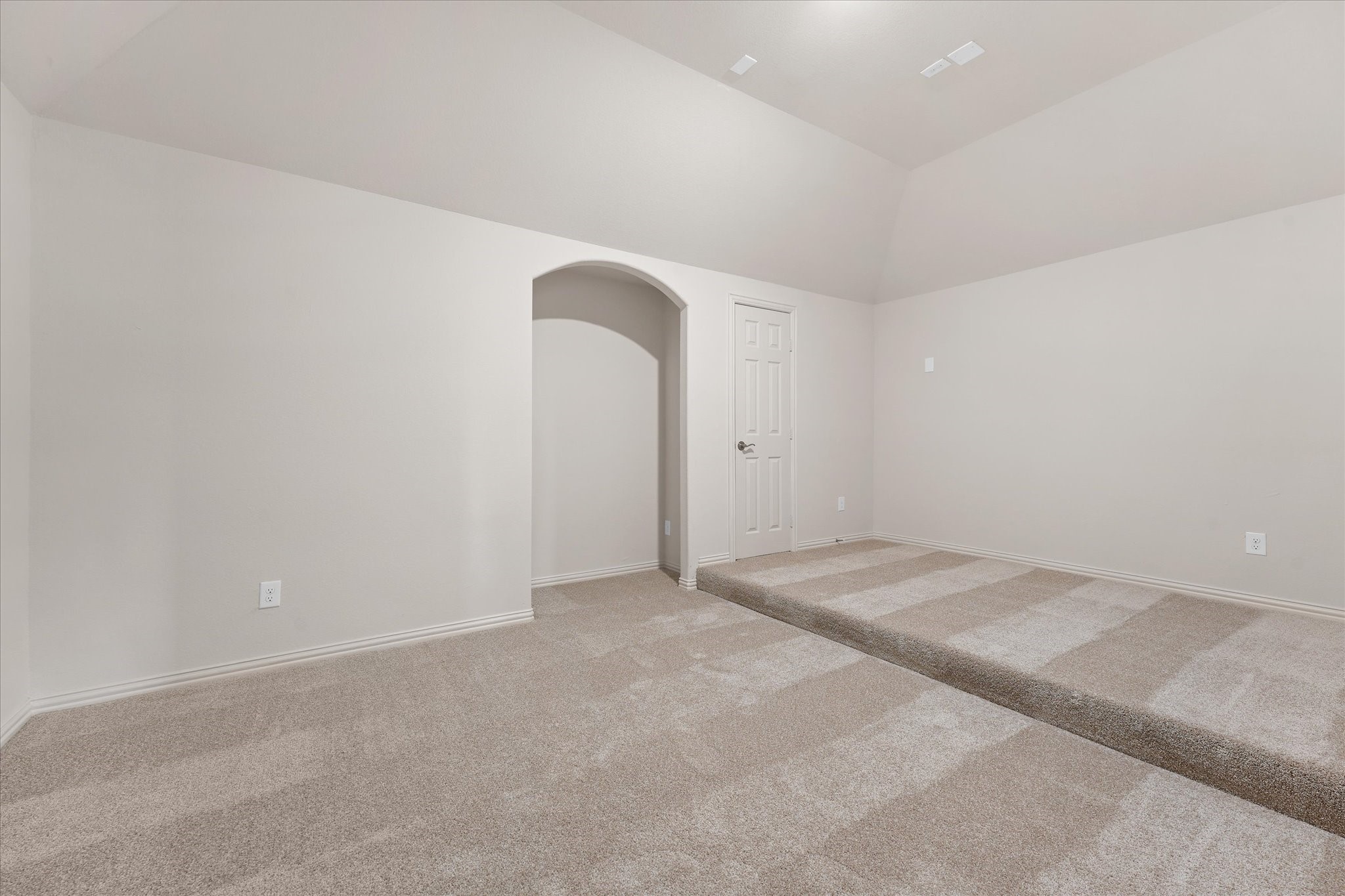 2824 Pino Grand Prairie TX 75054