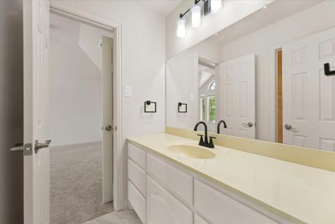 2824 Pino Grand Prairie TX 75054