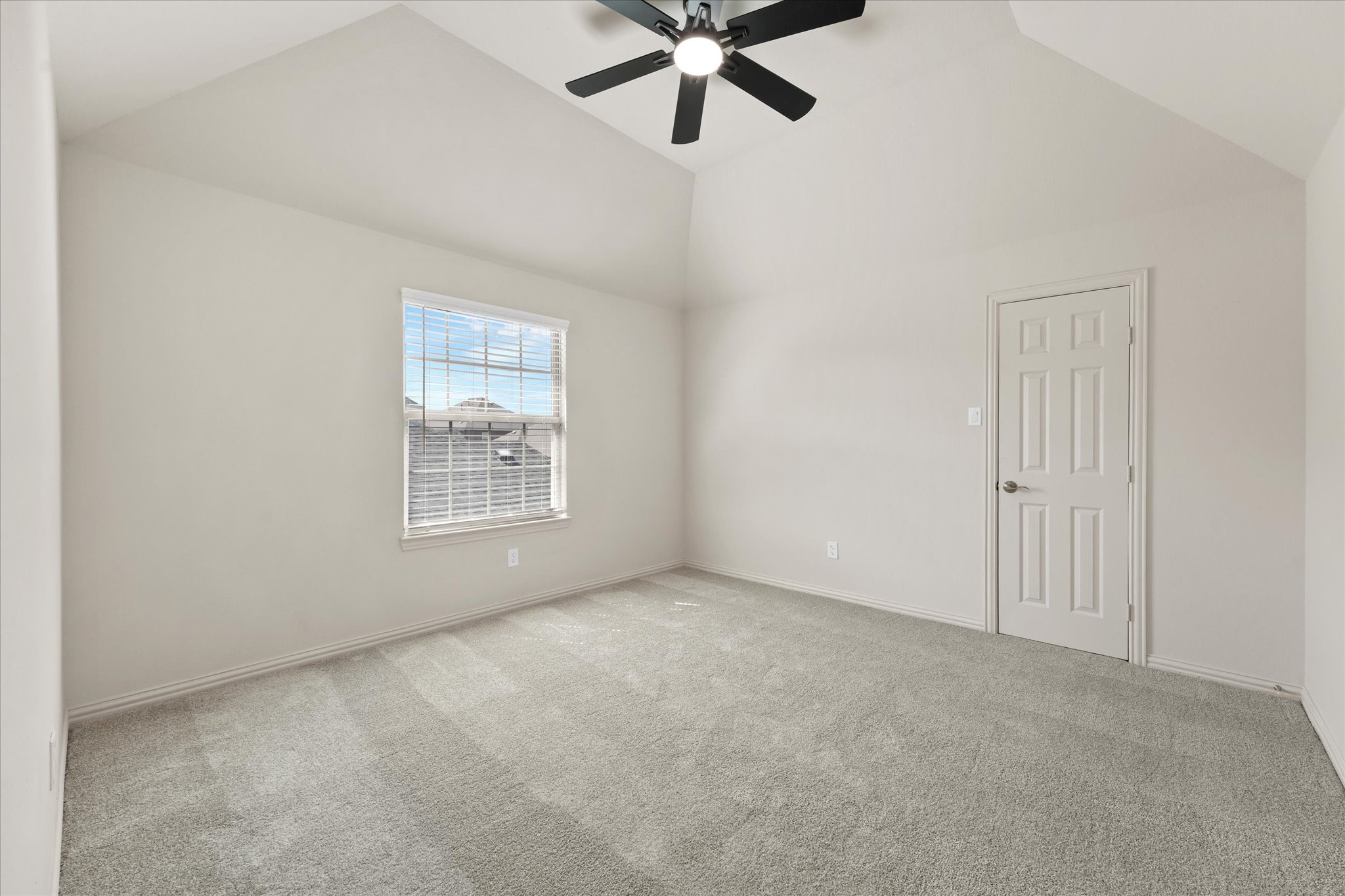 2824 Pino Grand Prairie TX 75054