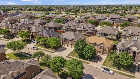 2824 Pino Grand Prairie TX 75054