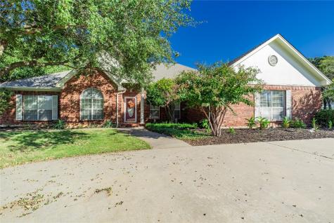 1500 Park Lane Pilot Point TX 76258