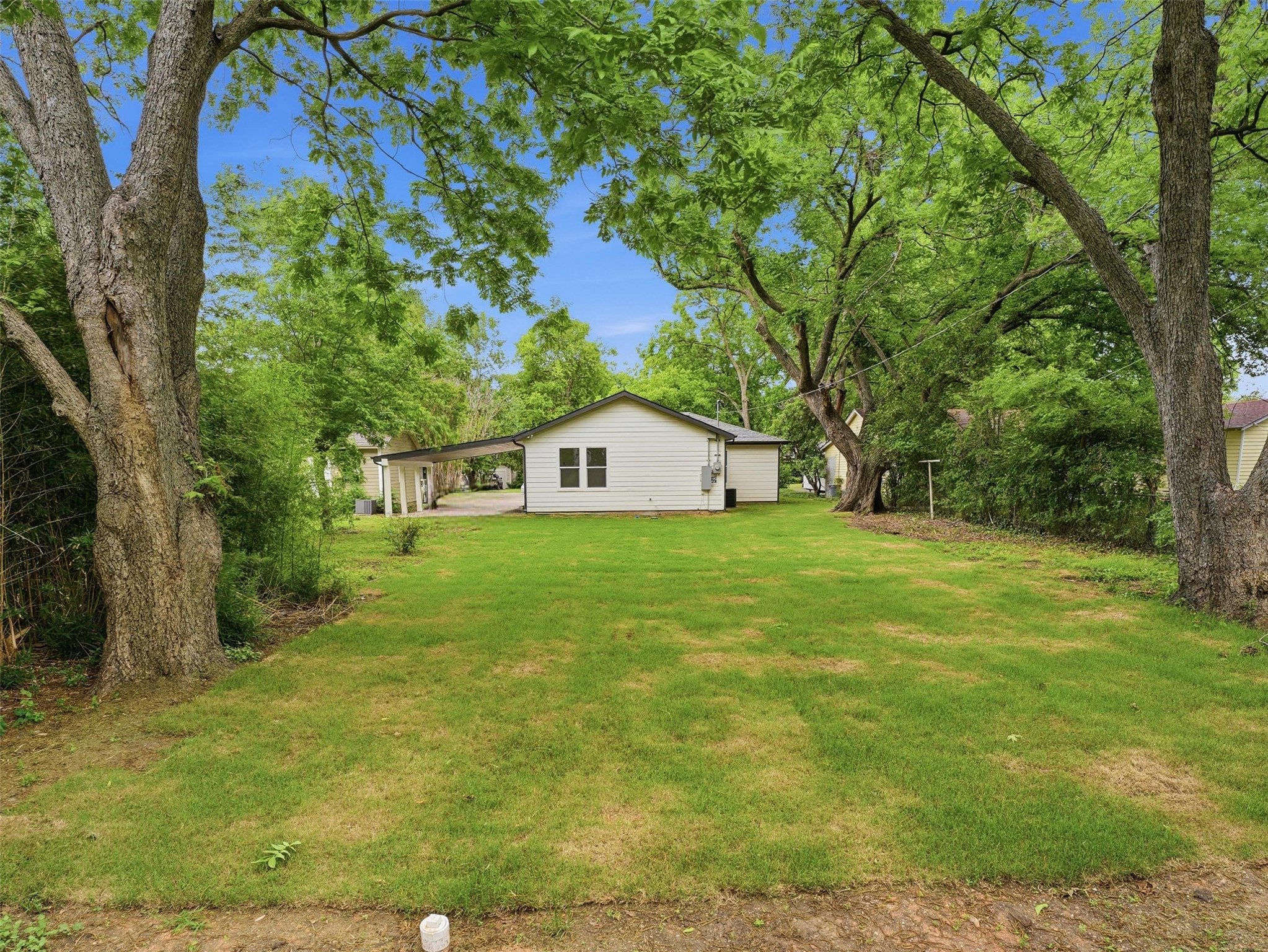 706 Emery Street Denton TX 76201